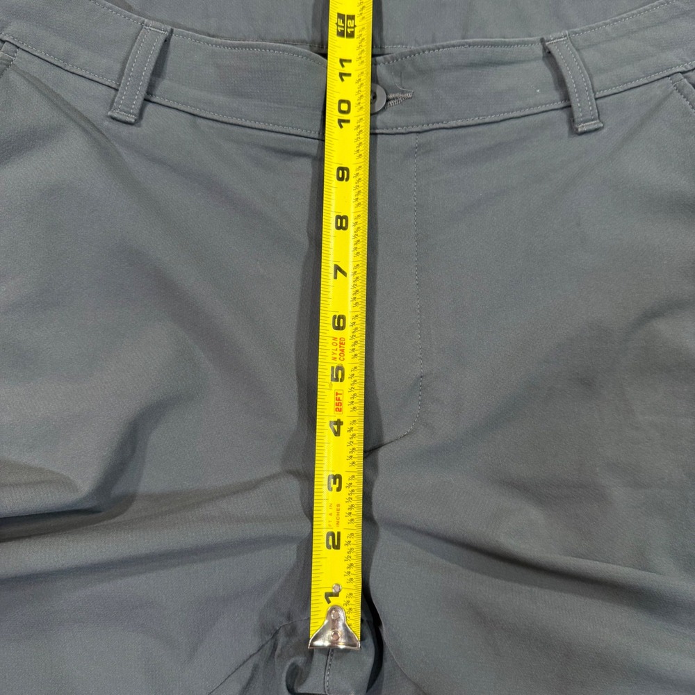 Under Armour Golf Shorts Mens 36 Gray Performance Flat Front Athletic Activewear - Picture 4 of 6